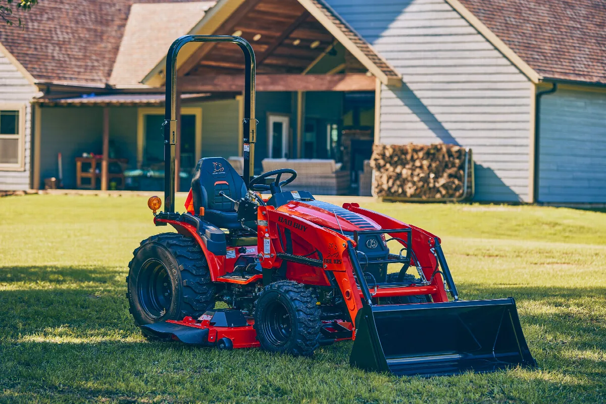 Bad Boy 1025 Bad Boy Tractor With Loader And 60" Belly Mower BB1025HILM 24.6HP 3 Cylinder Diesel