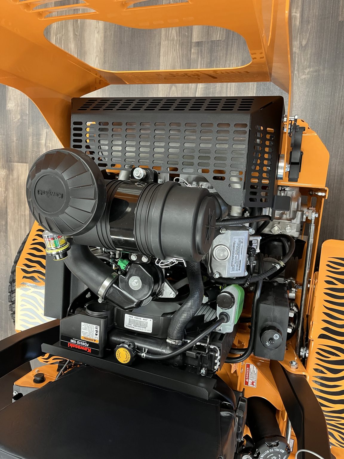 Scag Turf Tiger II 61" Mower Kawasaki 31HP Liquid Cooled Engine